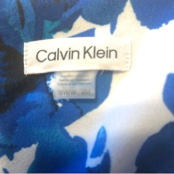 Calvin Klein dress - Picture 8 of 9